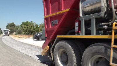 Manisa Büyükşehir Belediyesi, il genelinde sürdürdüğü asfaltlama çalışmaları kapsamında Gölmarmara