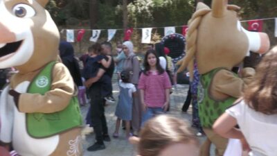 Manisa Büyükşehir Belediyesi, restore edilerek yeniden faaliyete geçen Akpınar Mesire