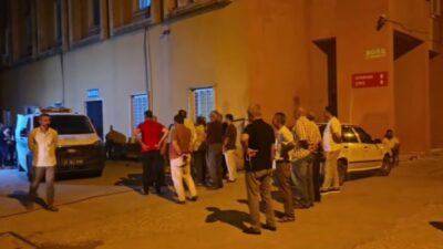 Mardin'de iki grup arasında çıkan bıçaklı kavgada ağır yaralanan 27