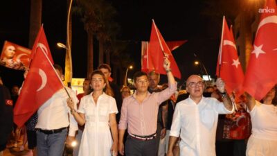 Marmaris’te 30 Ağustos Zafer Bayramı dolayısıyla düzenlenen fener alayı, Girne