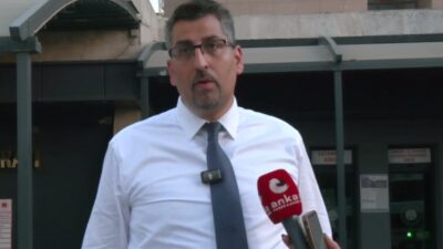 Menderes Belediyesine yönelik soruşturma kapsamında tutuklanan Belediye Başkanı İlkay Çiçek'in