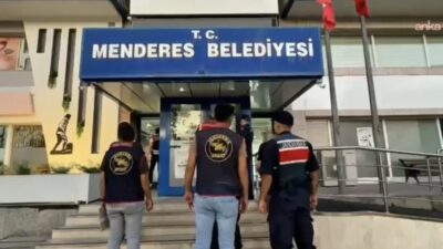 Menderes Belediyesi'ne yönelik soruşturma kapsamında gözaltına alınan Belediye Başkanı İlkay