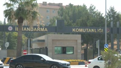 İzmir'de Menderes Belediyesi'ne yönelik soruşturma kapsamında gözaltına alınan Belediye Başkanı
