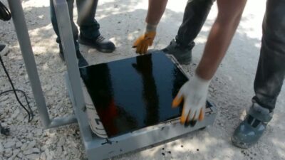 bölgelerde sathi asfalt döküm çalışmalarını hızlandırdı. Büyükşehir tarafından Tarsus’a bağlı