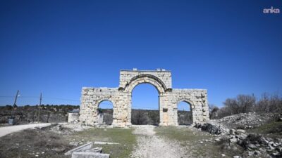 Mersin Büyükşehir Belediyesi, Silifke ilçesindeki 2 bin 300 yıllık Uzuncaburç