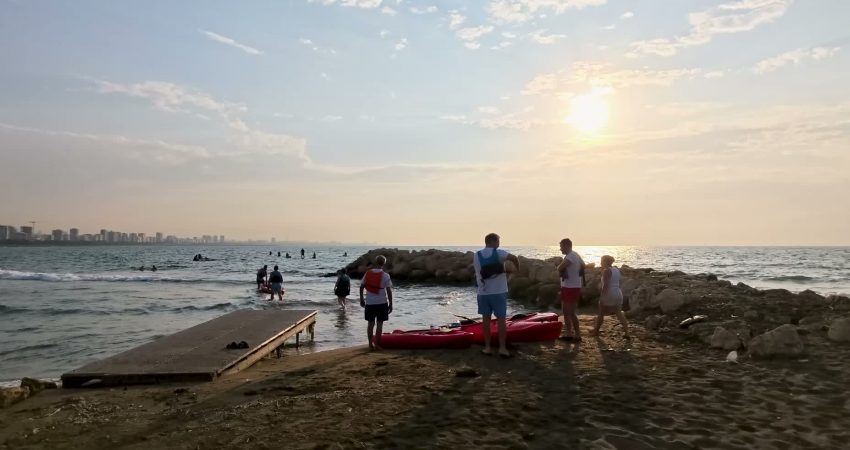 Mersin Büyükşehir Belediyesi’nin Mezitli’de hizmet veren Babil Su Sporları Merkezi,