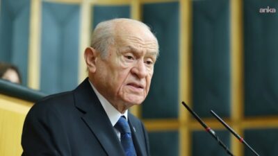 MHP Genel Başkanı Devlet Bahçeli, 2017'de Parlamenter Sistem'den Cumhurbaşkanlığı Hükümet