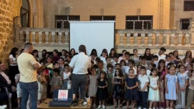 Mardin'in Midyat ilçesindeki tarihi Mort Şmuni Kilisesi'nde, Süryani cemaatinin yoğun