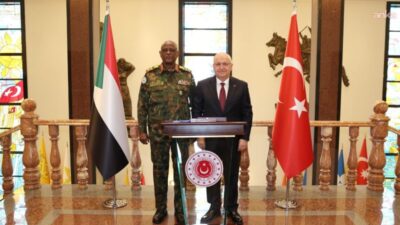 Milli Savunma Bakanı Yaşar Güler, Sudan Genelkurmay Başkanı Orgeneral Yasir