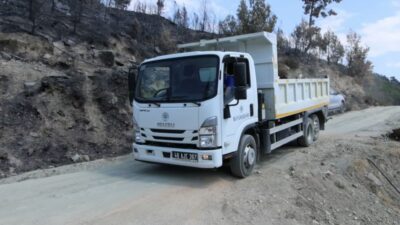 Muğla Büyükşehir Belediyesi, Seydikemer ilçesindeki orman yangınından etkilenen üreticilere keçi,