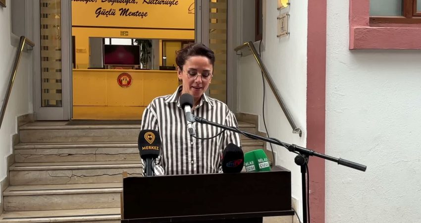 Muğla’da Menteşe Belediyesi’nin başkanlık binası Vakıflar’a geçti Menteşe Belediyesi’nin başkanlık binasının bulunduğu taşınmaz, Vakıflar Genel Müdürlüğü adına