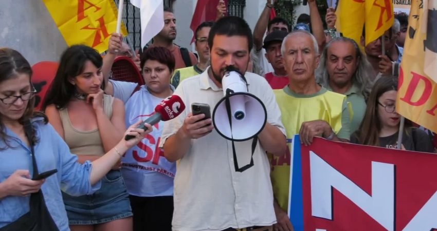 NATO ve Emperyalist Savaş Karşıtı Birlik, akşam saatlerinde Kadıköy Süreyya