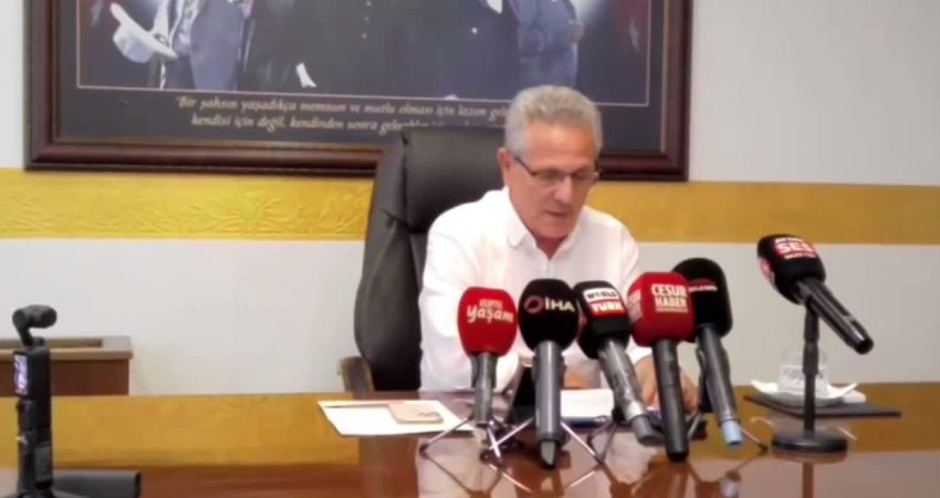 Nazilli Belediye Başkanı Ertuğrul Tetik, CHP'den istifa etti. Görevine bağımsız