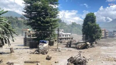 Nepal’in Çin sınırına yakın Rasuwa bölgesi ve çevresinde meydana gelen