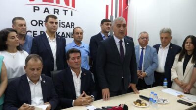 Trabzon Ortahisar Belediye Başkanı Ahmet Kaya, 21 Belediye Meclisi üyesi