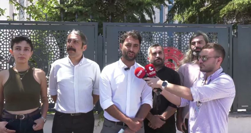 Taban maaş düzenlemesinin hayata geçirilmesi talebiyle uzun süredir eylemlerini sürdüren