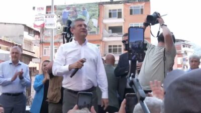 YENİ Parti Genel Başkanı Özgür Özel, Cumhurbaşkanı Recep Tayyip Erdoğan'ın