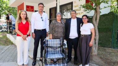 Plastik kapaklar Buca’da bir çocuğa umut oldu Buca Belediyesi, geri dönüşüme kazandırdığı plastik kapaklardan elde edilen gelirle