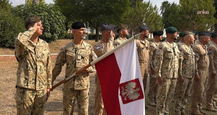 Polonya Silahlı Kuvvetleri Günü, İncirlik Üssü’nde kutlandı Polonya Silahlı Kuvvetleri Günü, İncirlik Hava Üssü'ndeki törenle kutlandı. Tören
