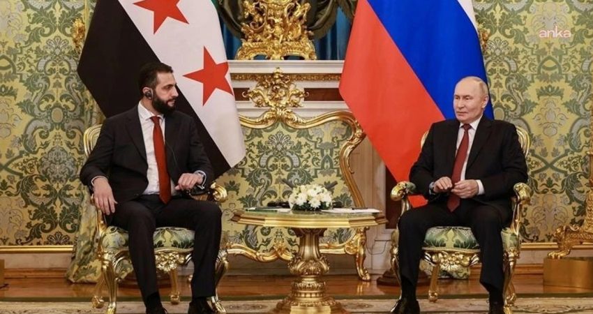 Rusya Devlet Başkanı Putin ile Suriye Cumhurbaşkanı Şara telefonda görüştü Suriye Cumhurbaşkanı Ahmed Şara ile Rusya Devlet Başkanı Vladimir Putin,