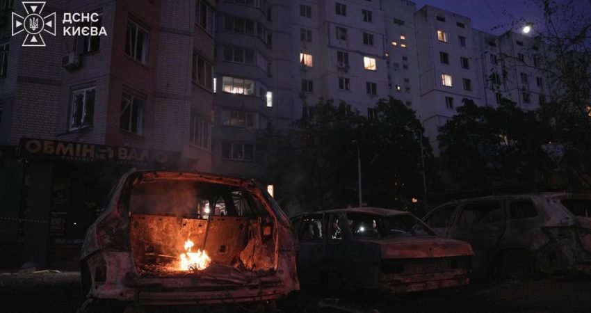 Ukraynalı yetkililer, Rusya'nın bu sabah Kiev'e düzenlediği balistik füze saldırılarında