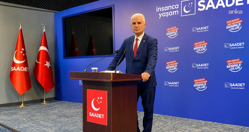 Saadet Partisi Ceyhan İlçe Başkanı Sezai Şimşek, partisindeki görevlerinden istifa