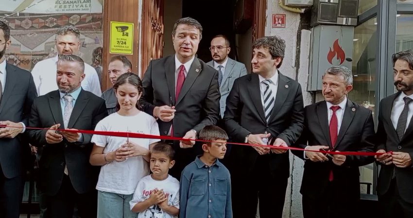 Saadet Partisi Genel Başkanı Mahmut Arıkan Kars’ta, ‘Cumhuriyet tarihinin yüzde
