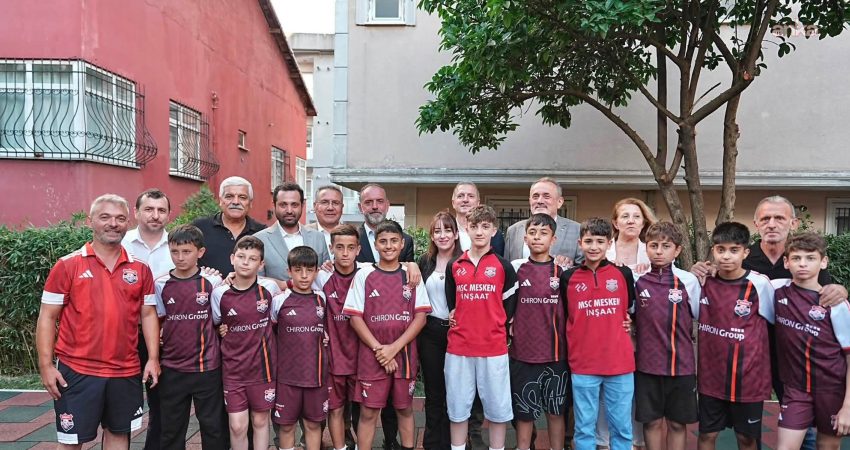 Sancaktepe Belediyesi tarafından Atatürk Mahallesi'nde yapımı tamamlanan 3 katlı spor