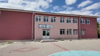 Yozgat’ın Yerköy ilçesine bağlı Sekili Köyü’nde deprem riski taşıdığı gerekçesiyle