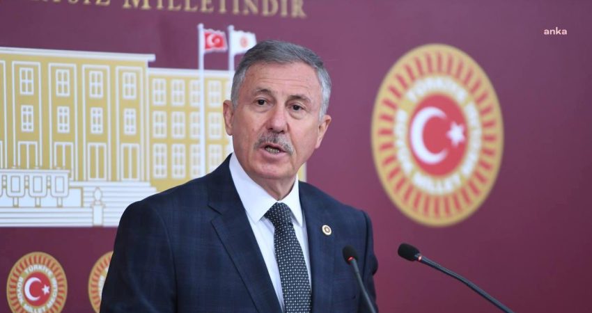 Yeni Yol Grup Başkanvekili ve Muğla Milletvekili Selçuk Özdağ, İstanbul’da