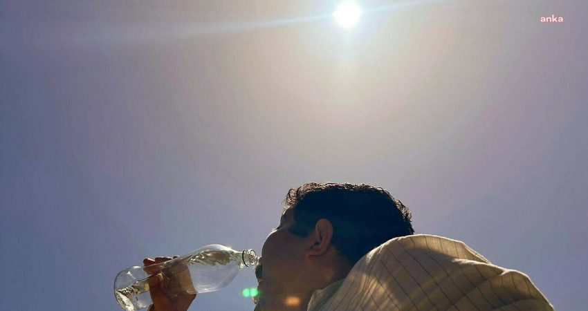 Meteoroloji, hava sıcaklıklarının yurt genelinde mevsim normallerinin üzerinde seyretmeye devam