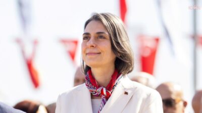 Tutuklanmasının ardından Üsküdar Belediye Başkanlığı görevinden uzaklaştırılan Sinem Dedetaş, belediye