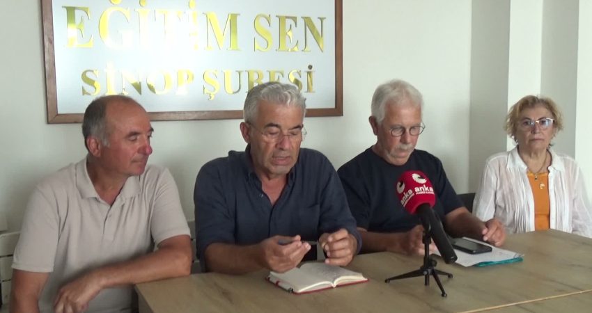 Sinop’ta emeklilerin sorunları konuşuldu… “Bir iyileşme olmaz ise emeklilere ‘ölün’ demek anlama geliyor” DİSK'e bağlı Devrimci Emekliler Sendikası (Emekli-Sen) Sinop Şubesi tarafından, emeklilerin