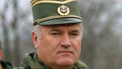 Bosnalı Sırp savaş suçlusu eski general Ratko Mladic, Lahey’de müebbet