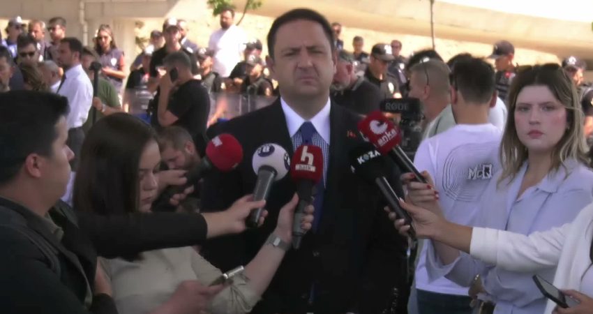 Güvenpark’ta sürdürdükleri oturma eyleminin 38’inci gününde polis müdahalesiyle parktan çıkarılarak