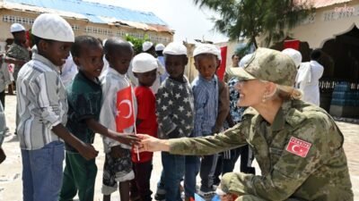 Somali Türk Görev Kuvveti Komutanlığı tarafından Mamaa Caasho Yetimhanesi ziyaret