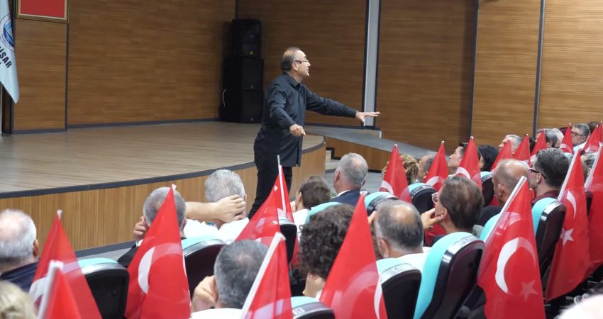 Ortahisar Belediyesi, 30 Ağustos Zafer Bayramı etkinlikleri kapsamında Sunay Akın’ın