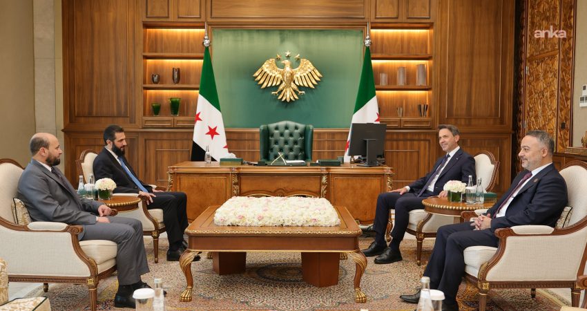 Suriye Cumhurbaşkanı Şara, Bakan Bayraktar’la görüştü Enerji ve Tabii Kaynaklar Bakanı Alparslan Bayraktar ve beraberindeki heyet,