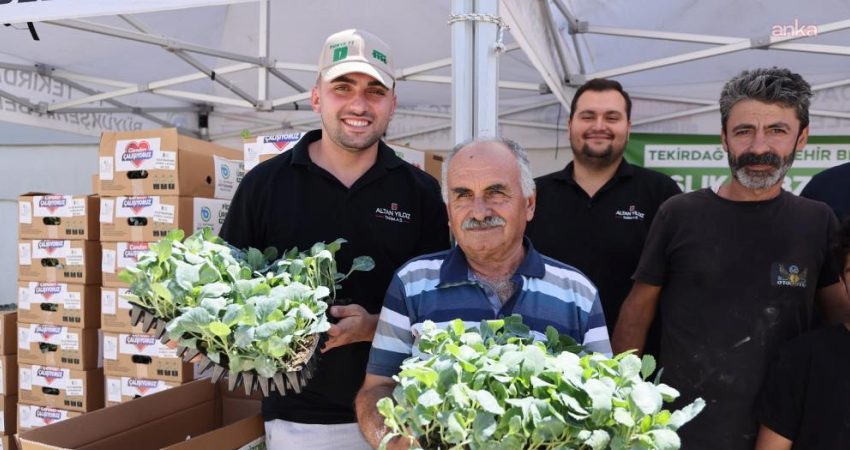 Tekirdağ Büyükşehir Belediyesi, kışlık sebze fidesi desteğini sürdürüyor Tekirdağ Büyükşehir Belediyesi ile Tekirdağ İli Ziraat Odası başkanlıklarının iş