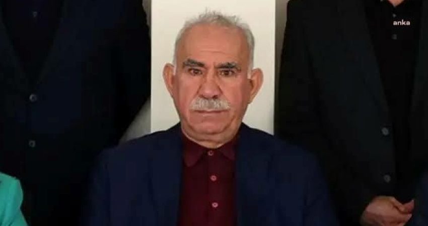 Terör örgütü PKK lideri Öcalan: “Süreci akamete uğratmaya çalışan girişimler bana karşı bir komplodur” DEM Parti İmralı Heyeti aracılığıyla terör örgütü PKK lideri Abdullah