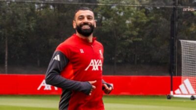 Trabzonspor, transfer görüşmelerine başladığı Mohamed Salah'ın bugün Türkiye'ye geleceğini duyurdu.