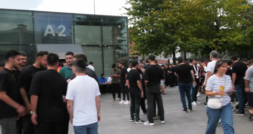 İstanbul Cumhuriyet Başsavcılığı'nın yürüttüğü soruşturma kapsamında gözaltına alınıp adliyeye sevk