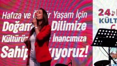 Tunceli’de düzenlenen 24. Munzur Kültür ve Doğa Festivali’nde konuşan DEM
