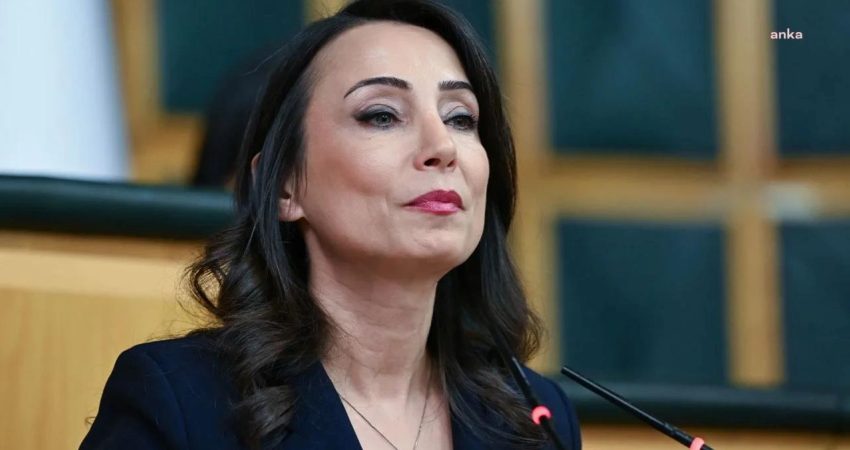 DEM Parti Eş Genel Başkanı Tülay Hatimoğulları, tutuklu bulunan Ezilenlerin