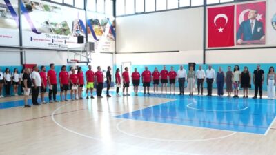 Turgutlu Belediyespor bünyesinde çocuk ve gençlere yönelik düzenlenen Yaz Spor