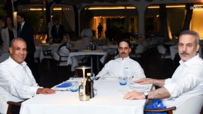 Dışişleri Bakanı Hakan Fidan, Mısır Dışişleri Bakanı Bedir Abdulati ve
