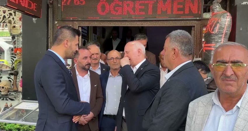 TZOB Genel Başkanı Şemsi Bayraktar, Van’da çiftçiler ve ziraat odası