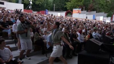64. Uluslararası Bursa Festivali kapsamında Kültürpark Açıkhava Tiyatrosu'nda çocuklar için "Efsane