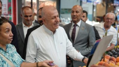 Zafer Partisi Genel Başkanı Ümit Özdağ, Ankara'nın Altındağ ilçesinde esnaf