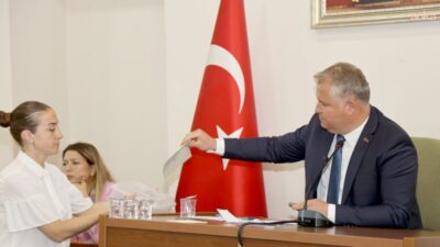 Urla Belediye Başkanı Selçuk Balkan’ın ve 22 meclis üyesinin Cumhuriyet